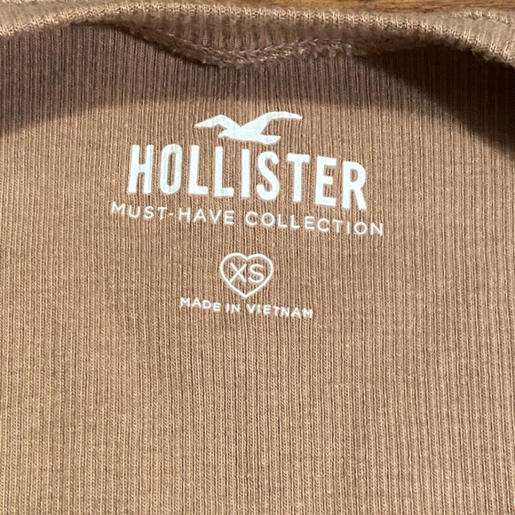 Hollister Tops Hollister Ribbed Seamless Fabric Highneck Tank